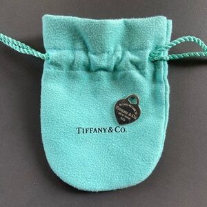 Return to Tiffany™ Heart Tag Charm in Silver